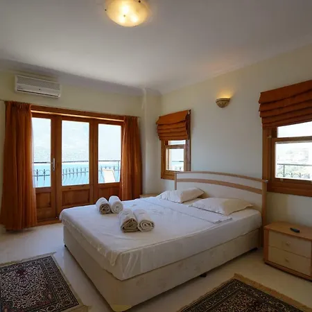 Villa Yunus *